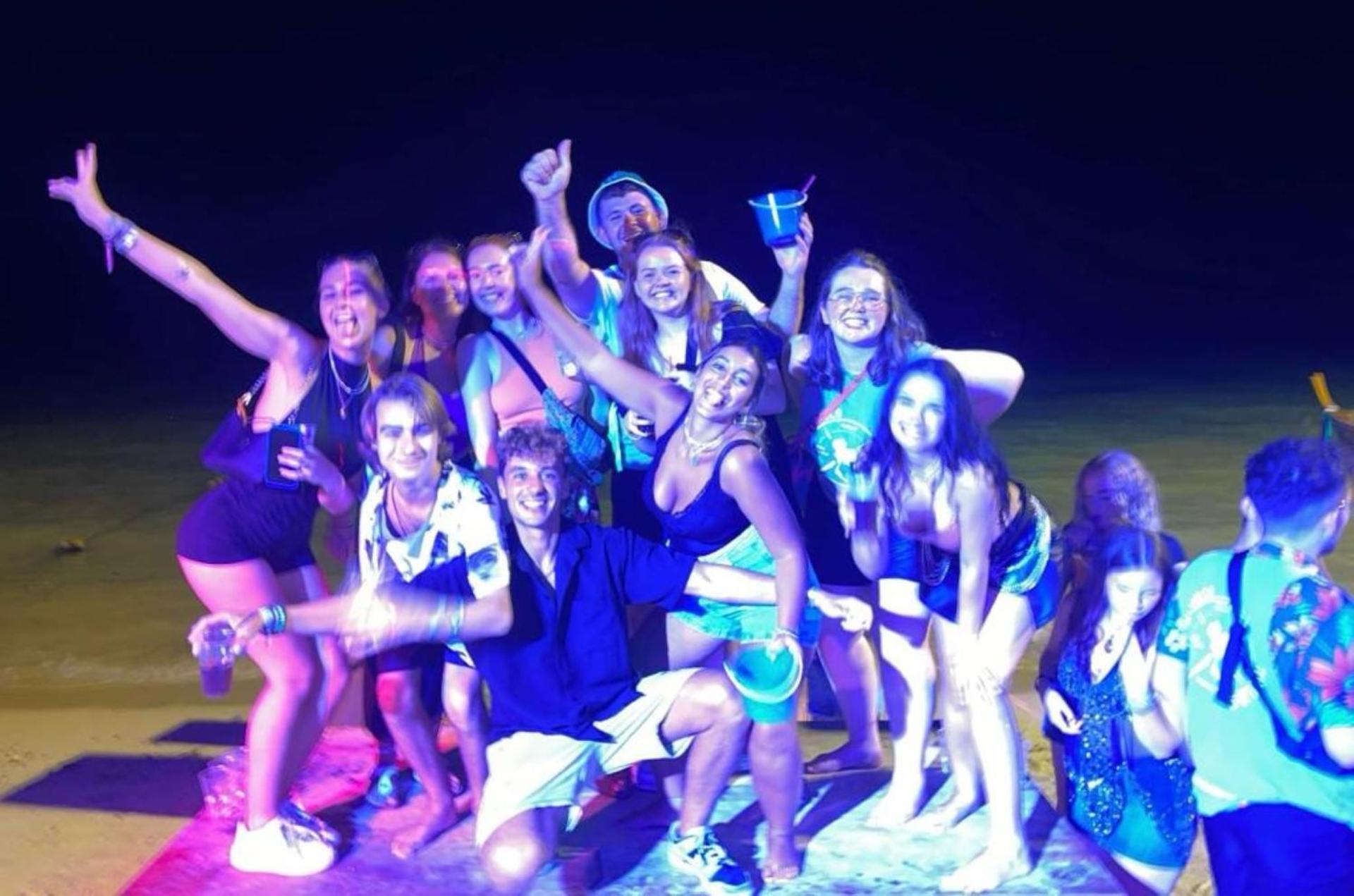 Blanco Beach Bar Hostel Νησί Phi Phi Εξωτερικό φωτογραφία